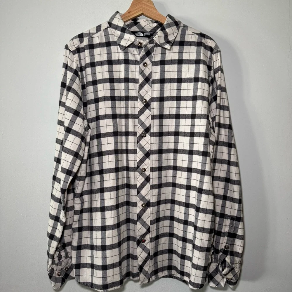 The‎ North Face Black and white Checkered Shirt